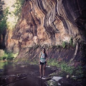 Meet your Posher, Jenn